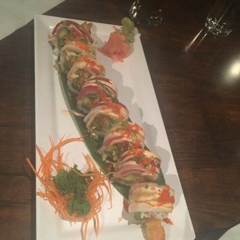 SriThai  Thai Kitchen & Sushi Bar - Duluth - Tiger roll - Japanese Near Me - Duluth, Georgia