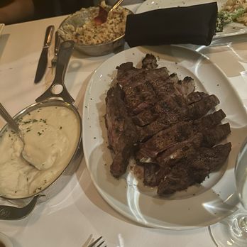 Mastro's Steakhouse - Steakhouses Near Me - Costa Mesa, California