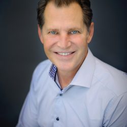Scott Fallentine -Stylist