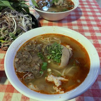 Bun Bo Hue 102 - Bun Bo hue - Vietnamese Near Me - Garden Grove, California Bun Bo Hue 102 - Bun Bo hue - Vietnamese Near Me - Garden Grove, California