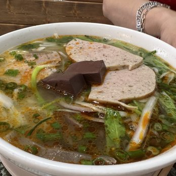 Pho Saigon 8 - Bun Bo Hue - Vietnamese Near Me - Las Vegas, Nevada