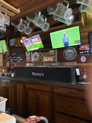 Rocky's Crown Pub by null