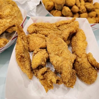 Leader's Fried Chicken - a variety of fried chicken - New American Near Me - Gonzales, Louisiana Leader's Fried Chicken - a variety of fried chicken - New American Near Me - Gonzales, Louisiana