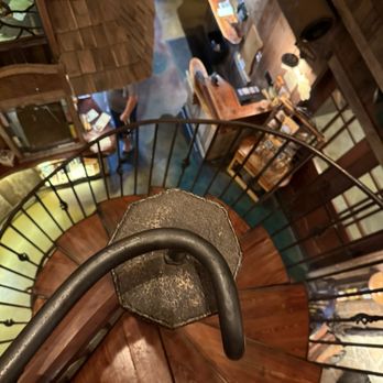 The Yellow Deli - spiral staircase - Sandwiches Near Me - Vista, California