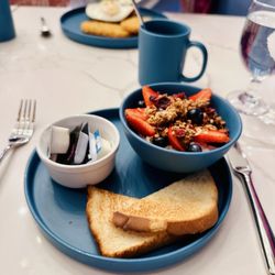 Writer's Room - The orchard parfait