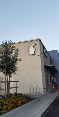 Dutch Bros Coffee by null