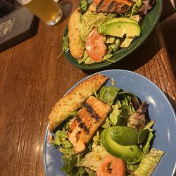 San Pedro Brewing Company - Fire-Grilled Salmon & Avocado Salad split in 2