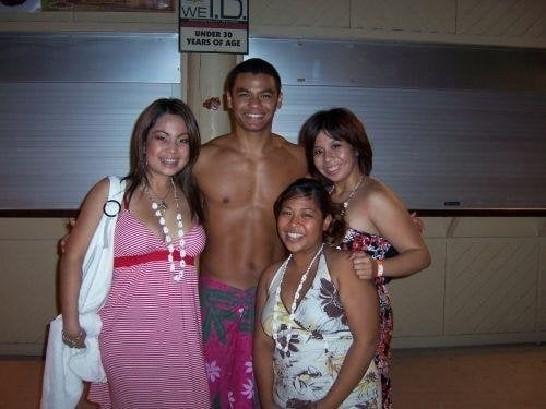 Paradise Cove Luau by null