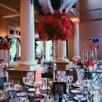 Chesha's Events - This is one of the Centerpieces before the reception started she still added some candles . - Party & Event Planning Near Me Chesha's Events - This is one of the Centerpieces before the reception started she still added some candles . - Party & Event Planning Near Me