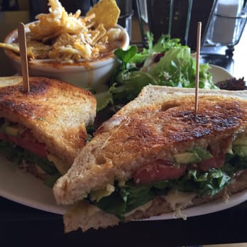 Süp - BLAT w/chicken tortilla soup - Sandwiches Near Me - Reno, Nevada Süp - BLAT w/chicken tortilla soup - Sandwiches Near Me - Reno, Nevada