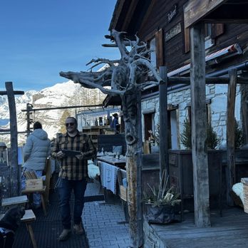 Findlerhof - Picture of the Front deck, ask to go to the back and then up to the top deck, great view! - Swiss Food Near Me - Zermatt, VS