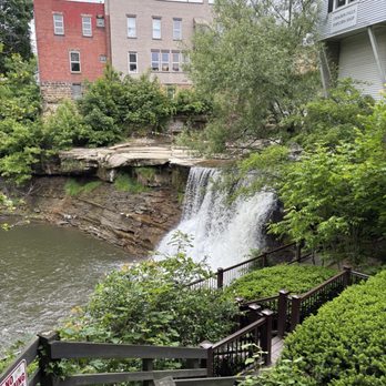Chagrin Water Falls - Chagrin Water Fall - Parks Near Me - Chagrin Falls, Ohio Chagrin Water Falls - Chagrin Water Fall - Parks Near Me - Chagrin Falls, Ohio