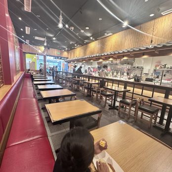 Marugame Udon - Glendale - Not busy - Japanese Near Me - Glendale, California Marugame Udon - Glendale - Not busy - Japanese Near Me - Glendale, California