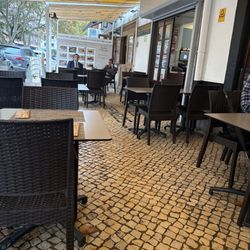 Jardim dos Frangos - Lunch time