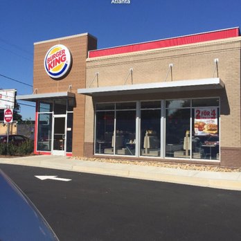 Burger King - the exterior of a fast food restaurant - Fast Food Near Me - Atlanta, Georgia