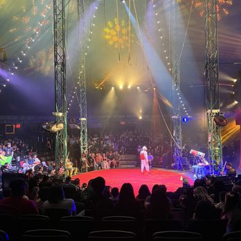 Yelp Night: Flip Circus - Houston - Yelp Events Near Me - Houston, Texas Yelp Night: Flip Circus - Houston - Yelp Events Near Me - Houston, Texas