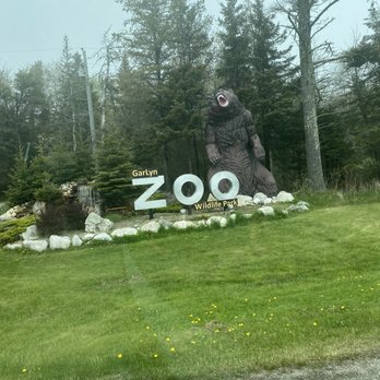 Garlyn Zoo - Zoos Near Me - Naubinway, Michigan Garlyn Zoo - Zoos Near Me - Naubinway, Michigan
