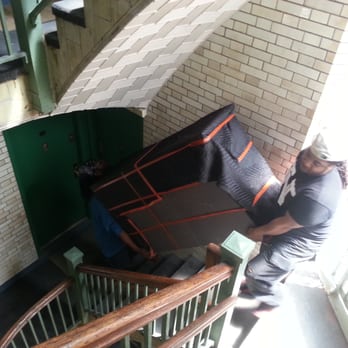 Innercity Moving Van - You gotta love 6 flight walk-ups - Movers Near Me Innercity Moving Van - You gotta love 6 flight walk-ups - Movers Near Me