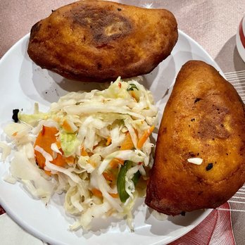 Restaurante Bahia De Jiquilisco - Pasteles with Carne: 4 stars - Salvadoran Near Me - Concord, California