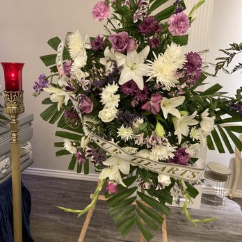 Endless Love Flowers - Floral Designers Near Me - Riverside, California