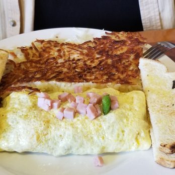 Brail's Restaurant - Omelette, hash, toast. Rubbery oily egg - American Near Me - Eugene, Oregon Brail's Restaurant - Omelette, hash, toast. Rubbery oily egg - American Near Me - Eugene, Oregon