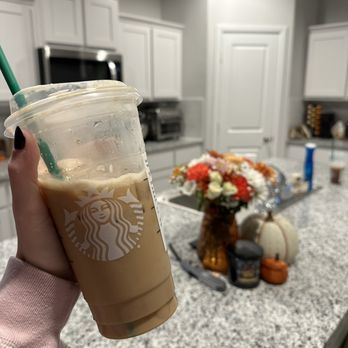 Starbucks - Blonde vanilla latte - Coffee & Tea Near Me - Saginaw, Texas Starbucks - Blonde vanilla latte - Coffee & Tea Near Me - Saginaw, Texas