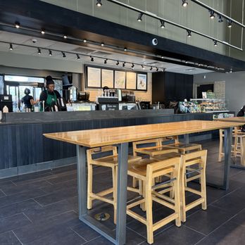 Starbucks - Coffee & Tea Near Me - Winter Park, Florida