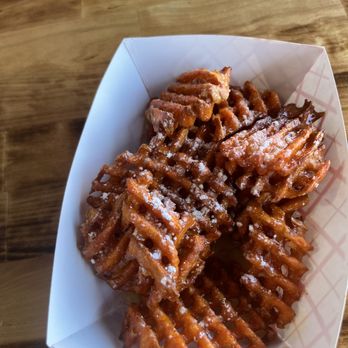 Gray's Wings & Things - French toast sweet potato fries! - Food Trucks Near Me - Pasco, Washington
