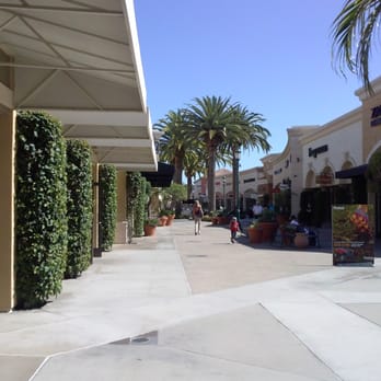 Carlsbad Premium Outlets - Shopping Centers Near Me - Carlsbad, California Carlsbad Premium Outlets - Shopping Centers Near Me - Carlsbad, California