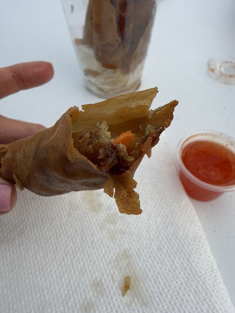 Lumpia Creations Logo