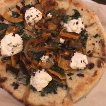 True Food Kitchen - Butternut Squash Pizza - New American Near Me - Chicago, Illinois