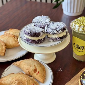 Dean & Ruby's Cafe - Filipino Near Me - Toronto, Ontario