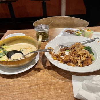 Marnee Thai - $48+ for a 'just okay' lunch. Stupid. - Thai Near Me - San Francisco, California Marnee Thai - $48+ for a 'just okay' lunch. Stupid. - Thai Near Me - San Francisco, California