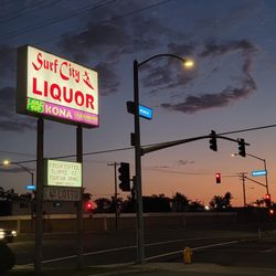 Surf City Liquor