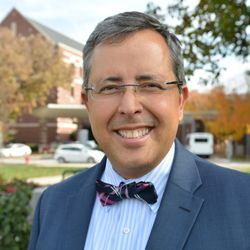 Dr. J Pediatric Dentistry - Dr. Juan Yepes