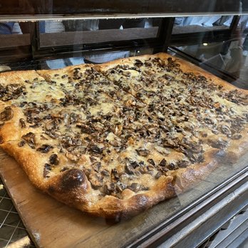 Gjusta - Pizza - Bakeries Near Me - Venice, California Gjusta - Pizza - Bakeries Near Me - Venice, California