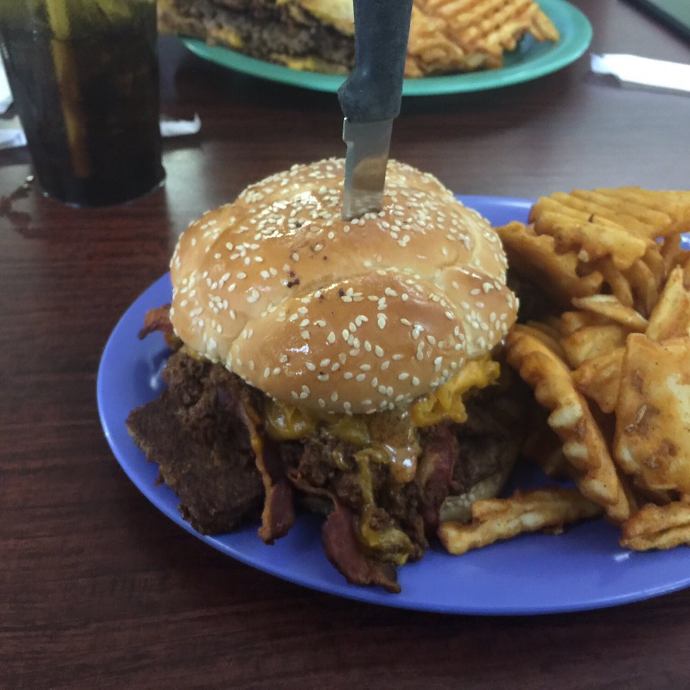 Sunnyside Grill - The 513 l, 12oz burger, bacon, goetta, chili and cheese. It sounds like a lot of different flavors but they combine really well - American Near Me - Cleves, Ohio