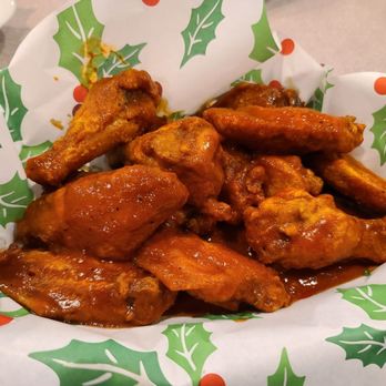 Janet's Diner - a basket of chicken wings - Diners Near Me - Dillsboro, Indiana