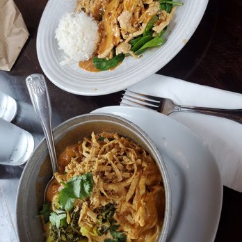 Thai Bistro - Kao Soi and lunch combo swimming rama + pad thai - Thai Near Me - Shoreline, Washington Thai Bistro - Kao Soi and lunch combo swimming rama + pad thai - Thai Near Me - Shoreline, Washington