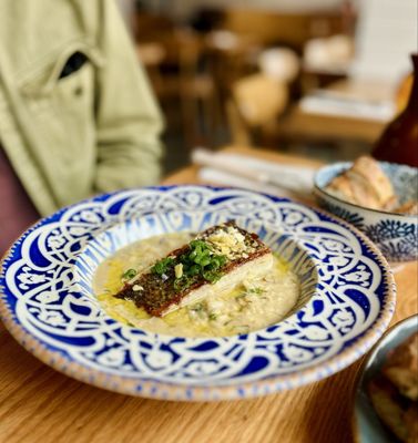 Comedor Nishi by null Comedor Nishi by null