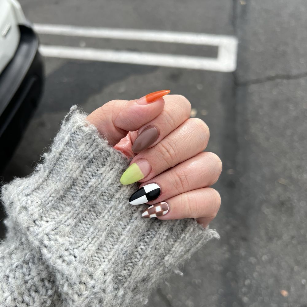Four Seasons Nails - Manicure by Rose - Nail Salons Near Me - Redlands, California Four Seasons Nails - Manicure by Rose - Nail Salons Near Me - Redlands, California