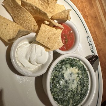 Houston's Restaurant - Bland Chicago - style Spinach Dip - New American Near Me - Irvine, California Houston's Restaurant - Bland Chicago - style Spinach Dip - New American Near Me - Irvine, California