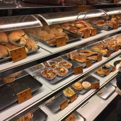聖羅蘭餅屋