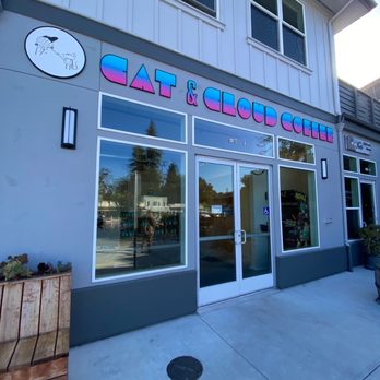 Cat & Cloud - Front of coffee shop - Coffee & Tea Near Me - Aptos, California