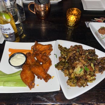 Wilson Hardware Kitchen & Bar - Buffalo wings and Brussels sprouts - New American Near Me - Arlington, Virginia Wilson Hardware Kitchen & Bar - Buffalo wings and Brussels sprouts - New American Near Me - Arlington, Virginia