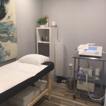 Restore Hyper Wellness - Cryoskin - Cryotherapy Near Me - Charlotte, North Carolina Restore Hyper Wellness - Cryoskin - Cryotherapy Near Me - Charlotte, North Carolina