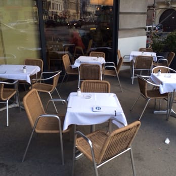 Blaustern - Etwas optimistisch. Tische im Freien am 21.1. ! - Cafes Near Me - Vienna, 9