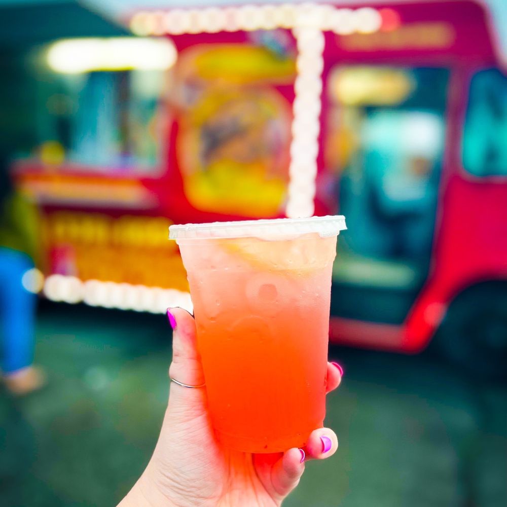 El Sabor Tabasqueno - Mango strawberry lemonade - Food Trucks Near Me - Winston-Salem, North Carolina