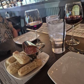 Red White & Brew - Favorite wine and starter breadsticks - American Near Me - Mesa, Arizona Red White & Brew - Favorite wine and starter breadsticks - American Near Me - Mesa, Arizona