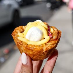 Tea Pulse - Lemon cloud tart (@joeynht)